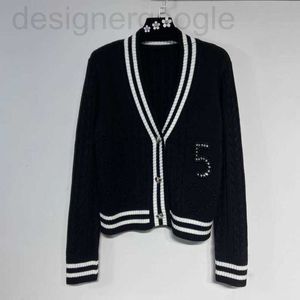 Women's Sweaters designer 902 2022 Milan Runway Autumn Women Sweater Brand Same Style White Pink Long Sleeve V neck Cardigan Womens meiyi 4Z18