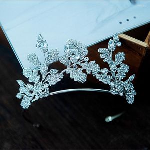 Hair Clips HG11592 Leaves Bridal Crown Tiara Elegant Alloy Rhinestone Wedding Headpiece Princess Hairpiece Women Accessory