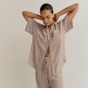 Kvinnors tvåbitar byxor Summer Set Women Outfit 2023 Faux Silk Loose Printed Thin Short Sleeved in Matching Pant Pyjamas Set Ropa de Mujer