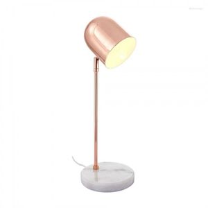 테이블 램프 포스트 모던 크리에이티브 부티크 현대 간단한 금속 데스크 램프 침실 침대 옆 대리석 기지 장식