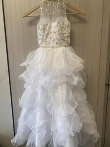 2023 Lovely White Flower Girls Dresses Jewel Neck Organza Crystal Beads Floor Length Tiered Ruffles Kids Birthday Girl Pageant Gowns Real Image