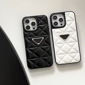 Fashion Luxury Beautiful Triangle Cell Phone Cases PU Leather Purse For iphone 15 14 13 12 pro max protective cover case Black And White Two Colors Retail