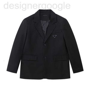 Ternos masculinos Blazers designer 2023 blazer para homens casacos de trabalho clássicos jaquetas primavera e outono novo triângulo emblema de metal bordado solto confortável decote em v