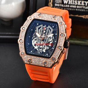 138 Top montre de luxe pour hommes de haute qualité sport automatique 3 secondes de course à aiguille pleine fonction diamant R montre à quartz pour hommes