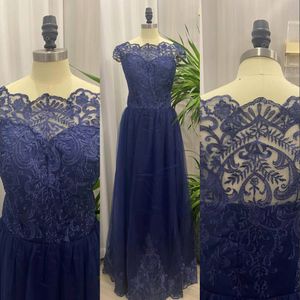 2023 Cheap Mother off bride dresses Navy Blue Illusion Cap Sleeve Plus Size Lace Appliques Ankle Length Women Formal Mothers Gowns Real Image