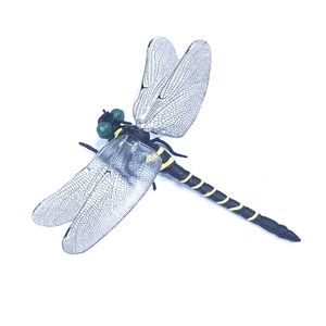 Dekorativa objekt Figurer Simulering Dragonfly Insect Model Myggavvisande utomhus hängande ornament 230625