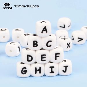 Mordedores de bebê Brinquedos LOFCA 12mm 100 pçs Contas de letras de silicone Alfabeto Contas para dentição Mordedor Letras em inglês Grau alimentício Amamentação de bebês para dentição 230625