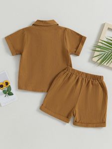 Conjuntos de roupas adorável roupa infantil de 2 peças para menino S, camisa de botão de manga curta de cor sólida e shorts de cintura elástica para conforto casual