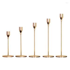 Świece 5PCS Elegancki złoty uchwyt dekoracyjny stojak na pojedynczą głowę ornament do domowej sypialni stołowej tabletop