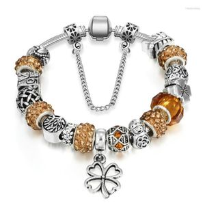 Braccialetto di perle in filo stile europeo e americano Ciondolo quadrifoglio in lega Ball Pan Accessori per gioielli per la casa
