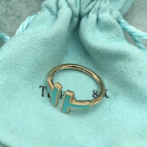 Il marchio designer Tiffnys S925 Sterling Silver Double T Ring è alla moda generoso versatile e personalizzato con logo