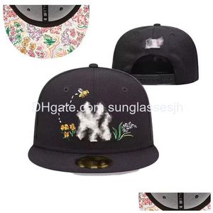 Ballkappen Damen Herren Snapbacks Ausgestattete Hüte Alle Team-Logo-Stickerei Fußball Knochen Baskball Baumwolle Buchstabe Mesh Flex Beanies Flache Mütze H Dhwty