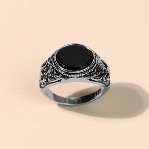 Band Rings Gothic Style Punk Natural Stones Horse Engrave Rings Massive Silver Color Men's Finger Ring Jewelry For Gift x0625