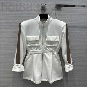 Kobiety Jumpsuits Rompers Designer Women Cotton Jacker Bomber Shorts z literami Drukuj Kobieta High End Runway Runway swobodne luźne koszule.