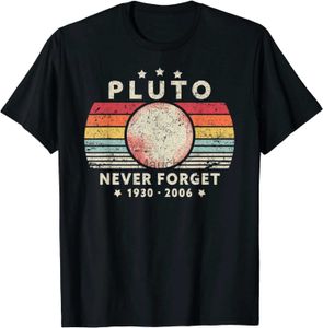 Homens camisetas 2024 Camiseta Homens Verão Tops Tees Camiseta Masculino Nunca Esqueça Plutão Camisa Estilo Retro Engraçado Ciência Espacial Camiseta DG33