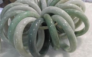 Bangle подлинный Jeideit Gemstone Green 54-70 мм браслет леди рука вырезана в руке, изумрудный нефрит нефрит.