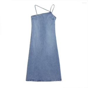 Casual Dresses 2023 Spring/Summer Women's Fashion och Unique Denim Strap Dress Retro Asymmetric Design Slim Fit Mid Length