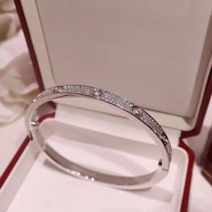 Bracciale di design di lusso Bracciale cuore oro argento Bracciale donna con polsino a spillo moda tempestato di diamanti bracciali braccialetti gioielli boutique bei regali