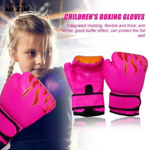 Sporthandschuhe 2 Stück Kinder Kinder Boxhandschuhe Professionelle atmungsaktive Mesh Muay Train Handschuhe Kind Sparring Stanzen Karate Kickboxen Handschuhe 230625