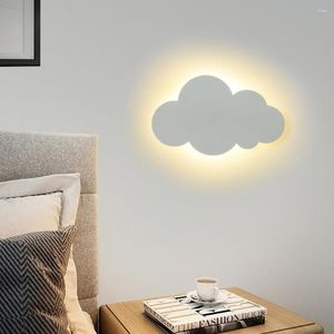 Lampada da parete in stile nordico Dimmer a tre colori LED a forma di nuvola Forniture per la casa