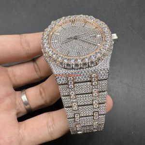 Nya män iced Diamond Watch 2tone Rose Gold Case Watch Biger Diamond Bezel 8215 Automatisk rörelse glänsande goodrqk6jqqeh22vewst