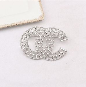 Brand Designer Lettere Brivoni intarsiate perla ronsone spilla da donna spille da donna Accessori regalo di alta qualità 20style di alta qualità