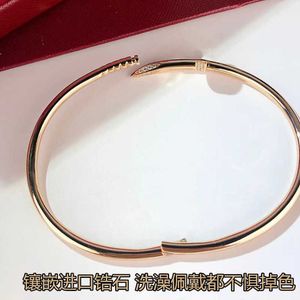 Internet celebrity Light Luxury Nail Bracelet Coarse and Narrow Edition Diamond Plated 18k Rose Gold Popular Design Fashion Couple for Men Women