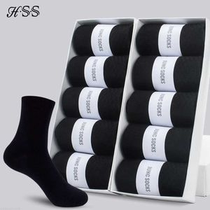 Calças masculinas HSS novo estilo meias de algodão pretas meias masculinas de negócios macias respiráveis verão inverno meias masculinas tamanho grande (6,5-14)