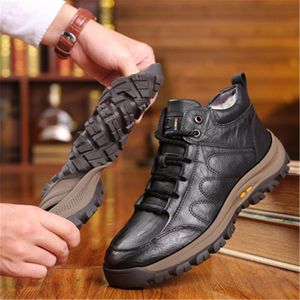 ブーツXiaomi Men's Winter Ankle Boots Snow Men Boots Waterproof Outdoor Sports Shoes温かいぬいぐるみ男子ラバーブラックサイズ3944