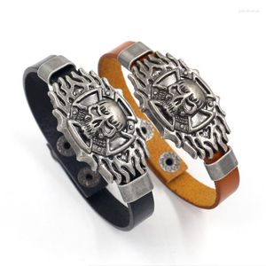 Charm Pulseiras Individuais Punk Aço Inoxidável Pulseira Homem Gótico Liga Chama Caveira Sub-mãe Fivela Couro Jóias