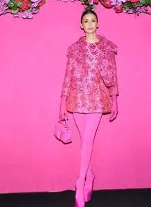 Blazer + mini spódniczka luksusowe ręczne ręcznie wykonane 3D kwiaty haft krótka mini sukienka gorąca różowa dla dziewcząt Krótka kurtka letnia cekin cekin
