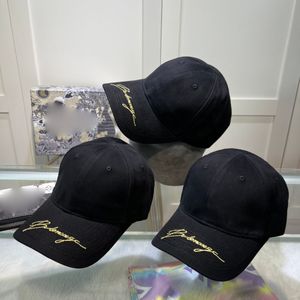 Summer Black Designer Ball cap Couple Outdoor Vacation Sports Gold Letter Embroidery Sun Protection and Sunscreen casquette