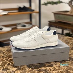 Kvinnor stövlar klänningar skor svarta guldtränare modemän män läder andas utomhus sport sneakers 39-46 euro