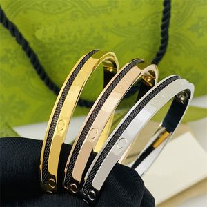 2023 Nowa klasyczna projektant bransoletki gu luksusowa bransoletka marki dla mężczyzn miłośnicy zaręczynowe biżuteria prezenty świąteczne