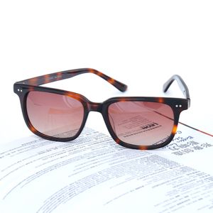 Mens and womens sunglasses designer fashion outdoor classic style glasses retro goggles sports driving a variety of styles of sunglasses with a framed polarizer