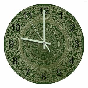 Wall Clocks Boho Vintage Mandala Flower Luminous Pointer Clock Home Ornaments Round Silent Living Room Bedroom Office Decor