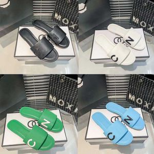 Designer Slippers Women Slipper Fashion Luxury Floral Sandals Leather Rubber Flat Sandal Summer Beach Slipper