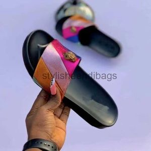 Projektant Slipper Kurt Geiger luksusowe kapcie kobiety słowo flip-flops designerka śluzowa klasyczna metalowa głowa plażowa buty mody sandały diamentowe stylisheendibags