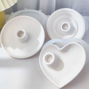 Arts and Crafts Round Heart Shaped Candle Holder Silicone Molds DIY Cement Candlesticks Plaster Base Tray Mould Home Decor Handicrafts 230625