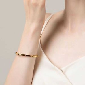 Designer Charm Light Luxury 925 Bracciale Simple Temperament Net Red Ins Dono di alto senso alla moda