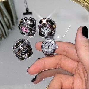 Cluster Rings Creative Vintage Stretch Quartz Finger Watch para homens e mulheres Hip-hop Casal Acessórios 2023 Moda