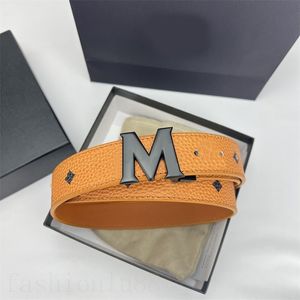 Hiphop Fashion Belt for Man Designer luksusowe pasy mosiężne mosiężne rozmiar plamowany złota m bluga