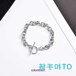 Clic H bracelet For sale Titanium Steel OT Round Bracelet Men and Women's Fashion Couple INS Cool Style 2023 New Simple Handwear With Gift Box 2A6R