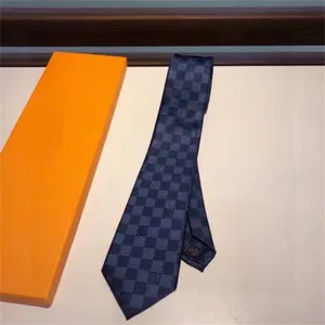 New Mens Luxury Necktie Damier Quilted Ties Plaid Designer Tie Silk Tie Black Blue White Neck Tie