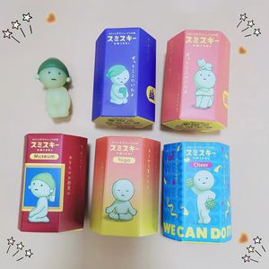 Blind Box Smishi Miss Blind Mystery Box Noctilucent Green Doll Figurs Dekoracja Dekoracja Modelowa zabawka dla zaskoczenia prezent 230626