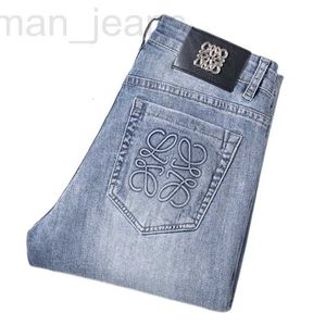 Jeans da uomo firmati Primavera Estate Sottile Slim Fit European American High-end Marca Pantaloni dritti Double F Q9535-4 AGRN