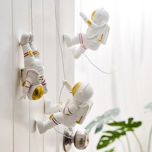 Decorative Objects Climber Wall Hanging Resin Ornaments Home Modern Teen Room Decoration Book Accessories Boy Gift 230627