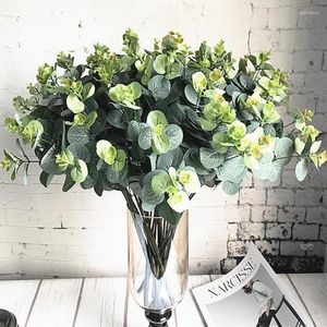 Decorative Flowers 16 Heads Eucalyptus Bouquet Tree Branches Artificial Leaves Home Decor Long Branch Wedding Decoration Plantas