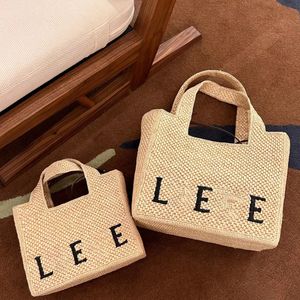 Paglia Font Tote Shop Pochette da spiaggia Luxurys Designer Borsa da donna da uomo sotto le ascelle Borsa a tracolla in tessuto a tracolla Borsa da toilette Organizzatore di moda Raffias2024