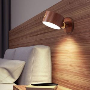 Lampada da parete LED Sconce in legno Luci a batteria con porta di ricarica USB Girevole a 360 ° Rechargebale Dimming